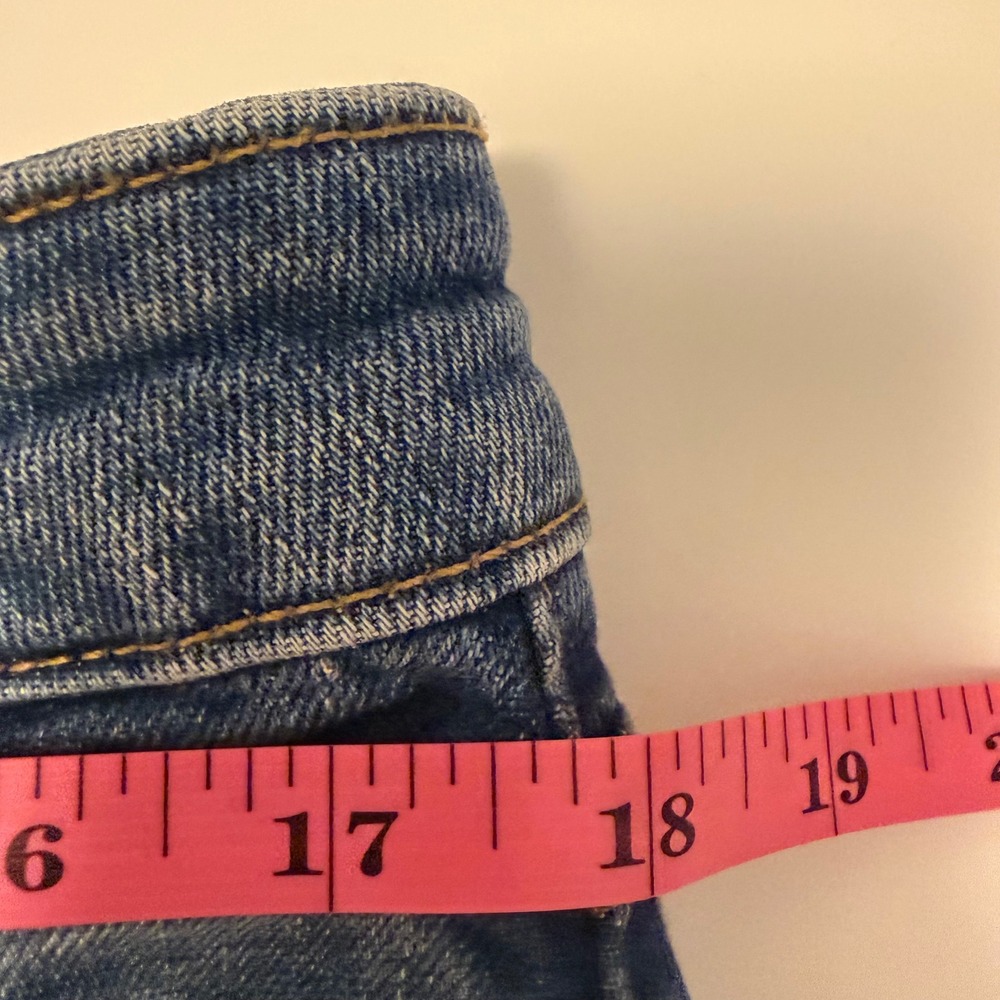 Old Navy Extra High Rise Wide Leg Jeans Medium Wash Blue Denim Womens 14 - Picture 5 of 6